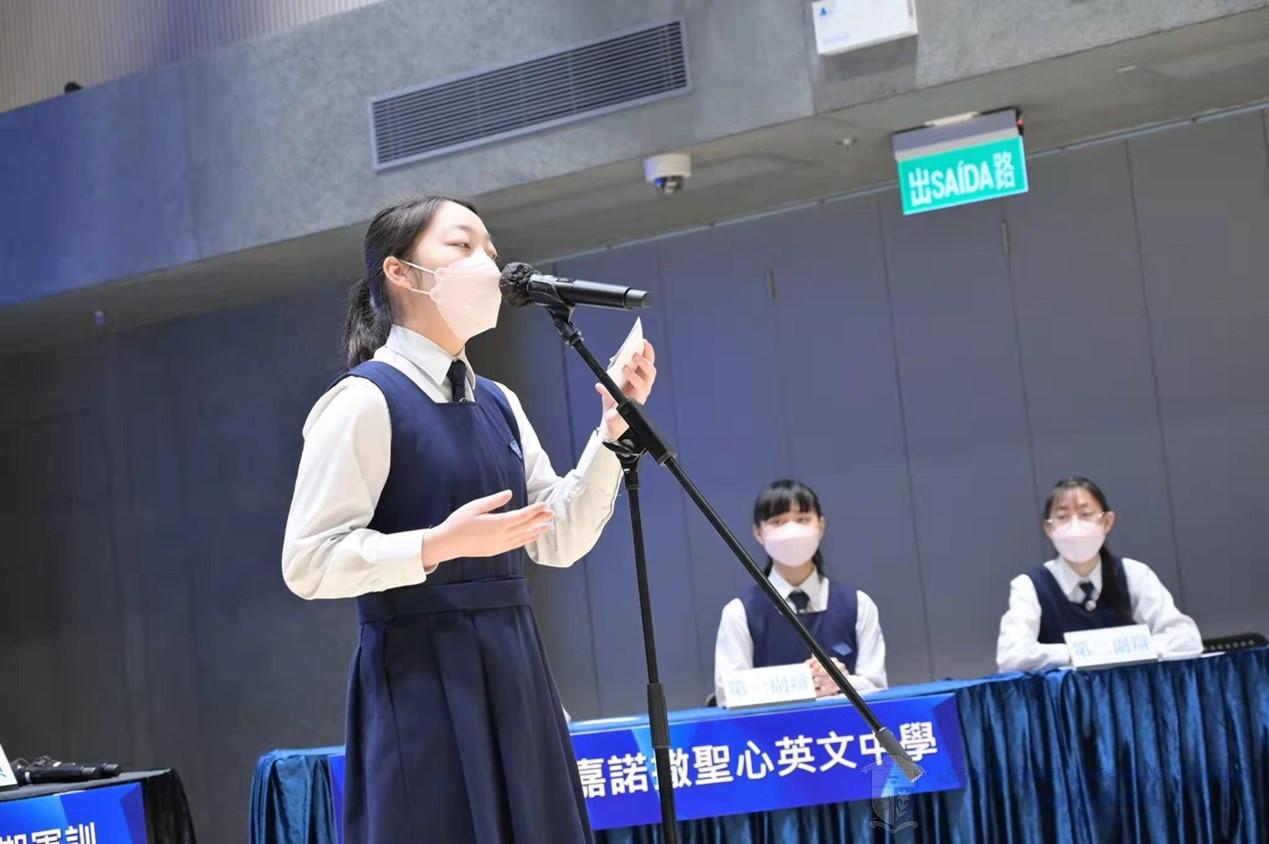 吳子善同學獲得初賽最佳辯論員獎