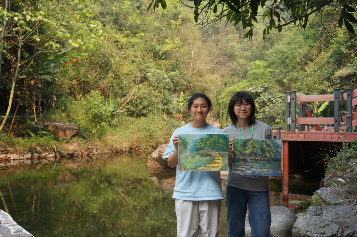 學生完成寫生創作